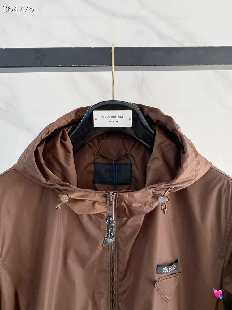 Prada 2026 Spring/Summer New Men's Fashion Hooded Casual Jacket
