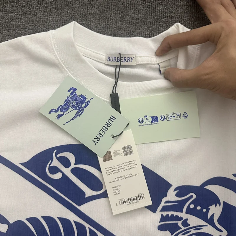 Burberry   War horse short sleeved shirt
