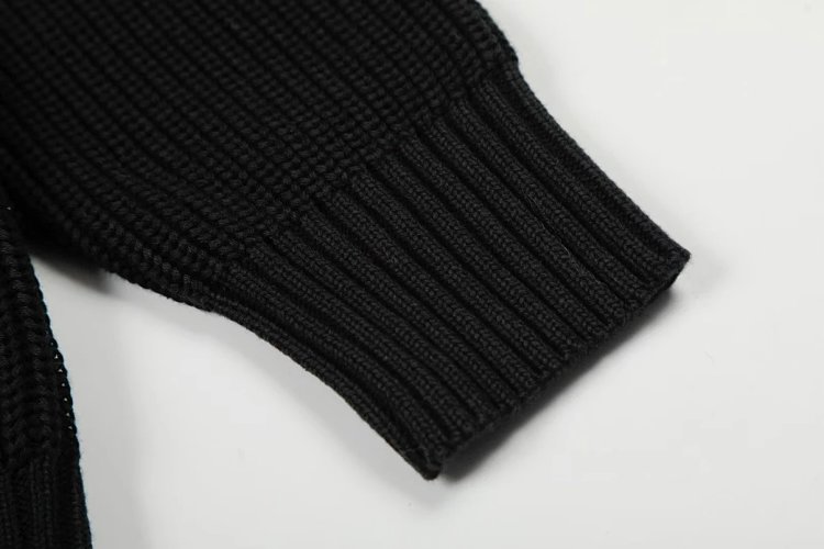 Ralph Lauren   New round neck embroidered knitted sweater