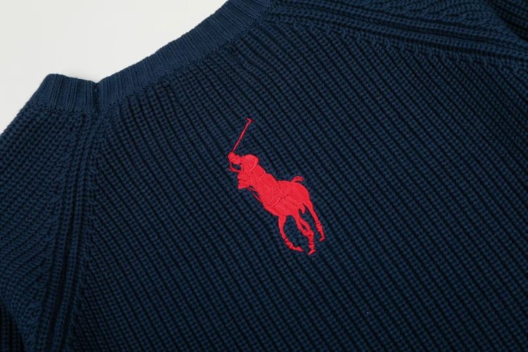 Ralph Lauren's new round neck embroidered knitted sweater