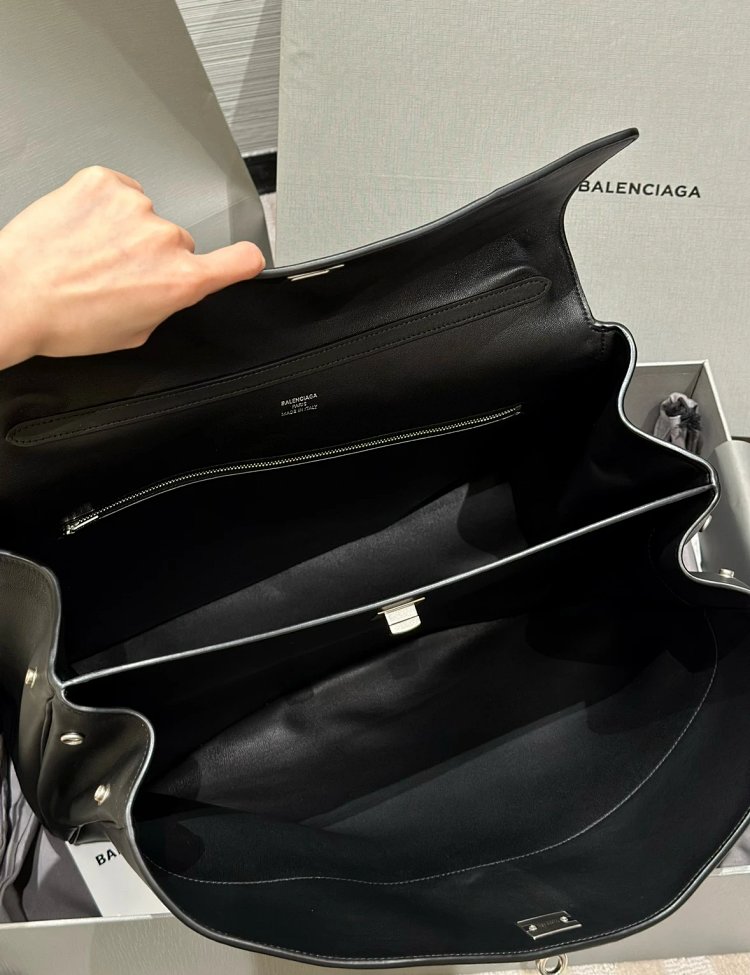 Balenciaga women's bag Rodeo calf leather handbag Kelly bag Postman bag Single shoulder armpit bag Big tote bag