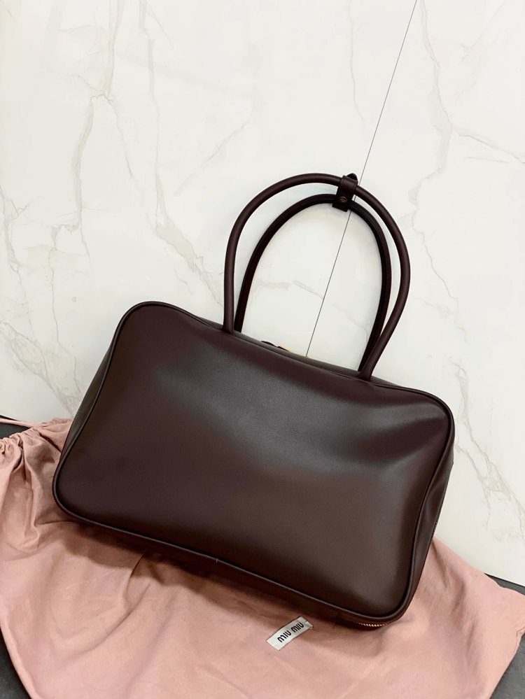 miumiu Original Leather Handheld Official Document Bag for Women 2025 New Large Capacity Retro Underarm Shoulder Bag