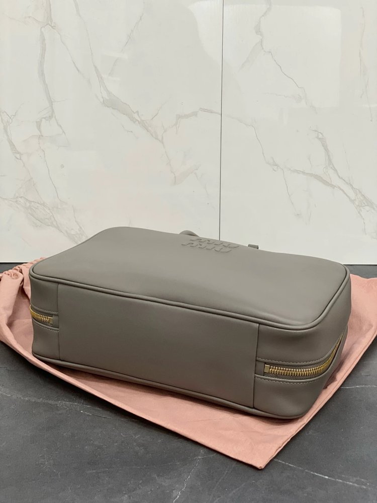 miumiu Original Leather Handheld Official Document Bag for Women 2025 New Large Capacity Retro Underarm Shoulder Bag
