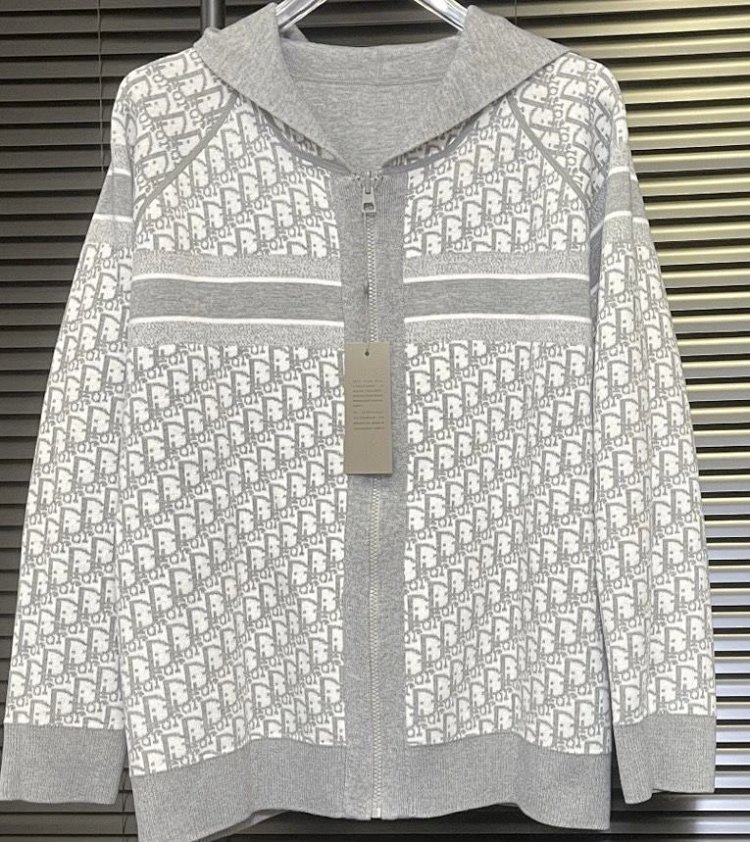 DIOR  Light luxury f