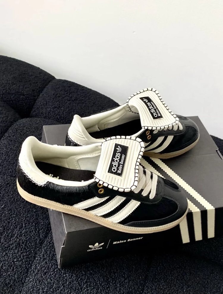 Wansi board shoes, one foot low cut shoesFear of God x Vans Era 95 dx white black fog 