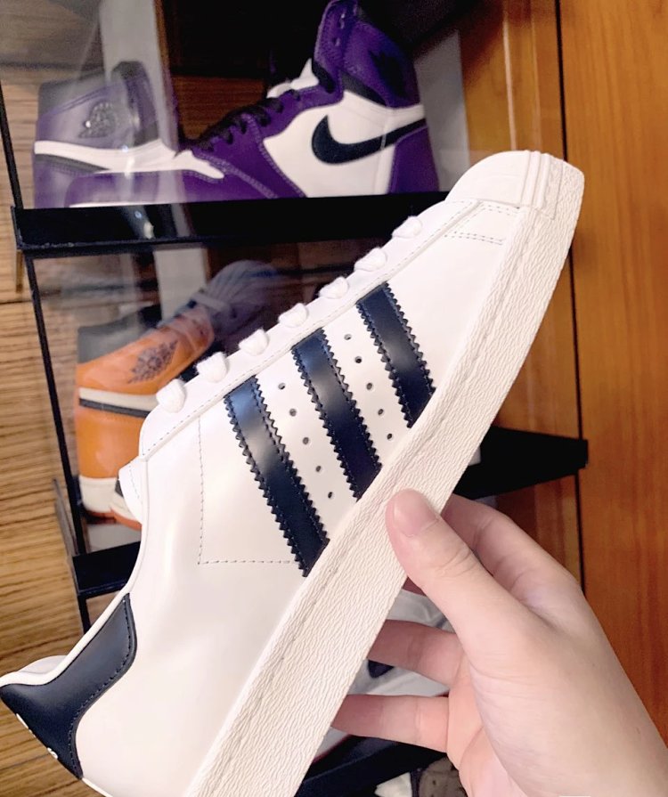 Adidas Shell Head Prada Co branded Board Shoes Sports and Leisure ShoesPRADA x adidas originals SUPERSTAR PUcollaboration edition 