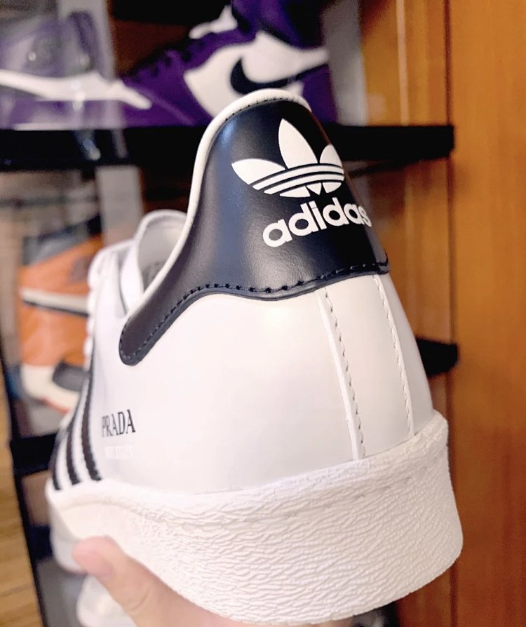Adidas Shell Head Prada Co branded Board Shoes Sports and Leisure ShoesPRADA x adidas originals SUPERSTAR PUcollaboration edition 