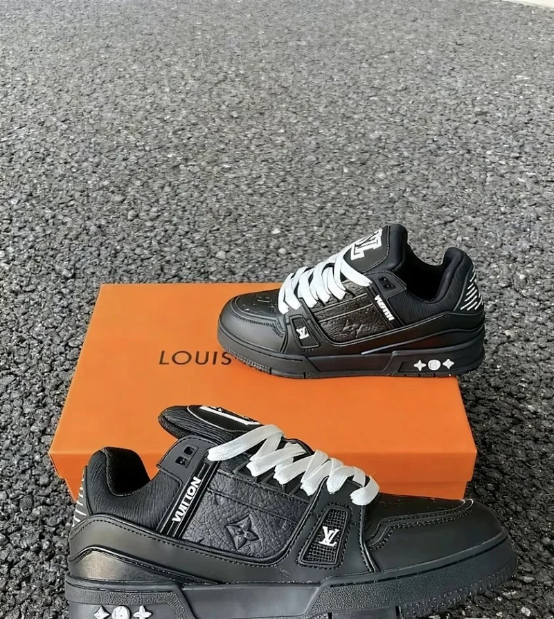Louis Vuitton  Men's shoes, board shoes, trendy shoes, thick soled shoes, low cut casual shoes for d