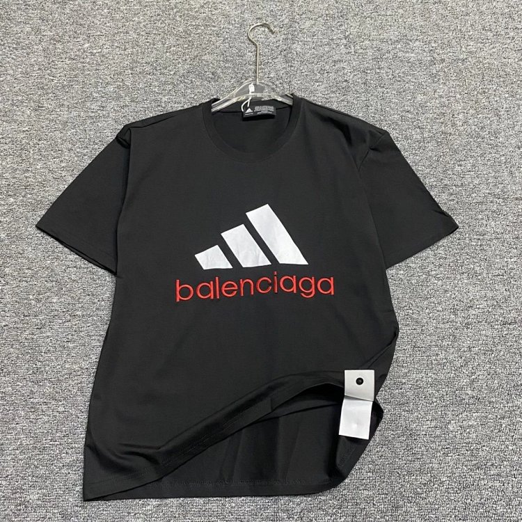 Balenciaga Adidas Joint Short Sleeve Fashion Show with Large Logo