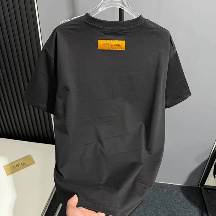 Louis Vuitton short sleeved T-shirt unisex knit top with half sleeves