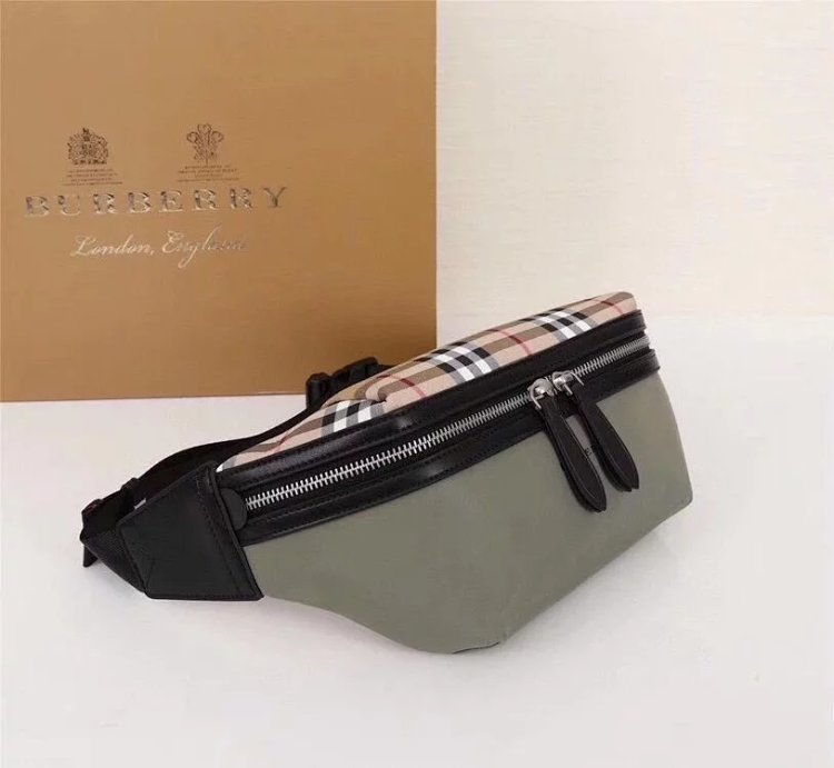 Burberry contrasting waist bag crossbody bag chest bag unisex