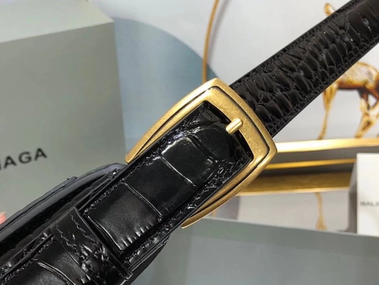 Balenciaga Crocodile Pattern Head Layer Calfskin Single Shoulder Handheld Underarm Bag Women's Bag