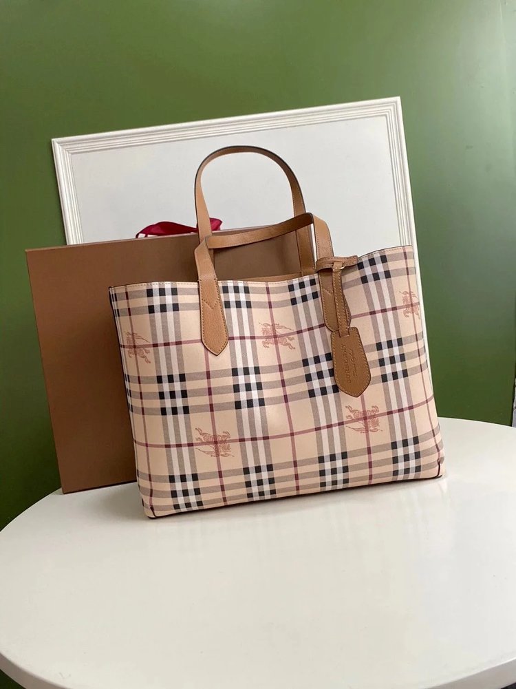 Burberry Classic Dou