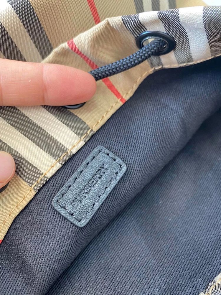 Burberry storage classic plaid canvas bucket bag drawstring bag