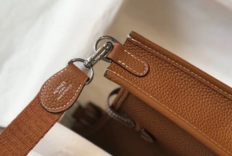 Hermes mini calf leather hollow shoulder crossbody buckle women's bag