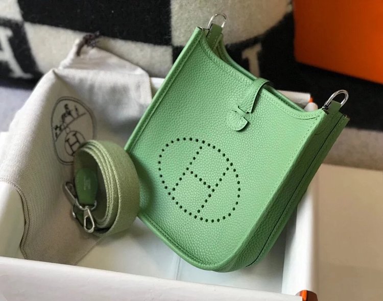 Hermes mini calf lea