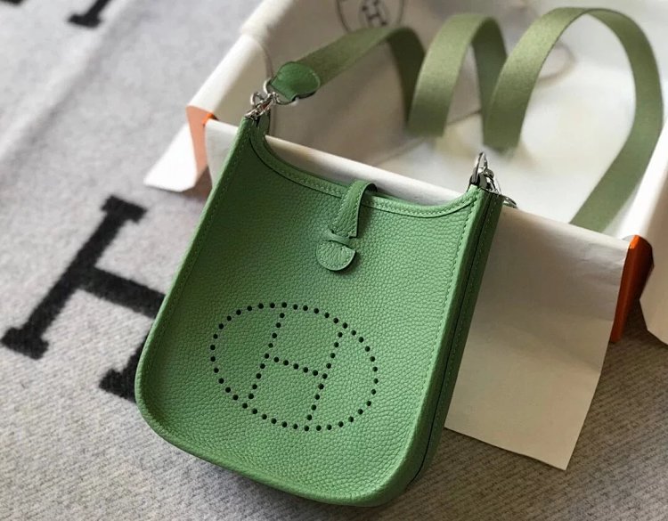 Hermes mini calf leather hollow shoulder crossbody buckle women's bag