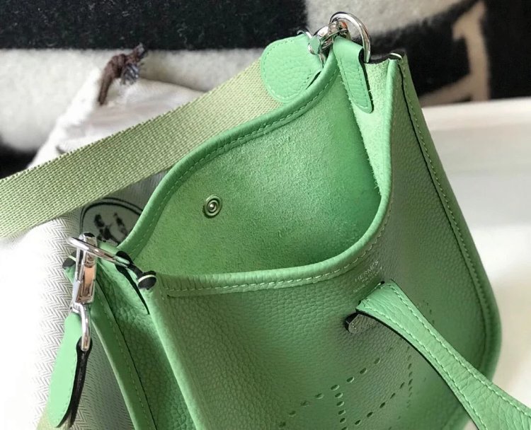 Hermes mini calf leather hollow shoulder crossbody buckle women's bag