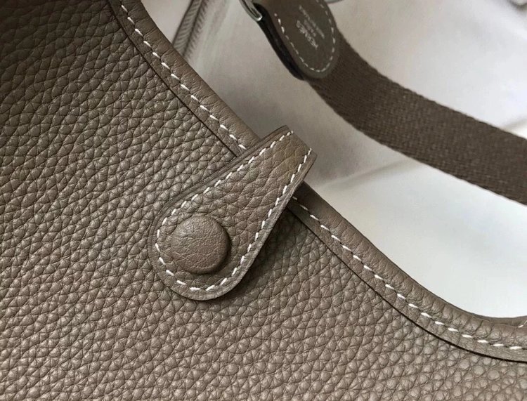 Hermes mini calf leather hollow shoulder crossbody buckle women's bag