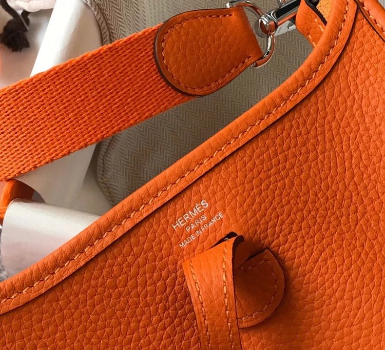 Hermes mini calf leather hollow shoulder crossbody buckle women's bag