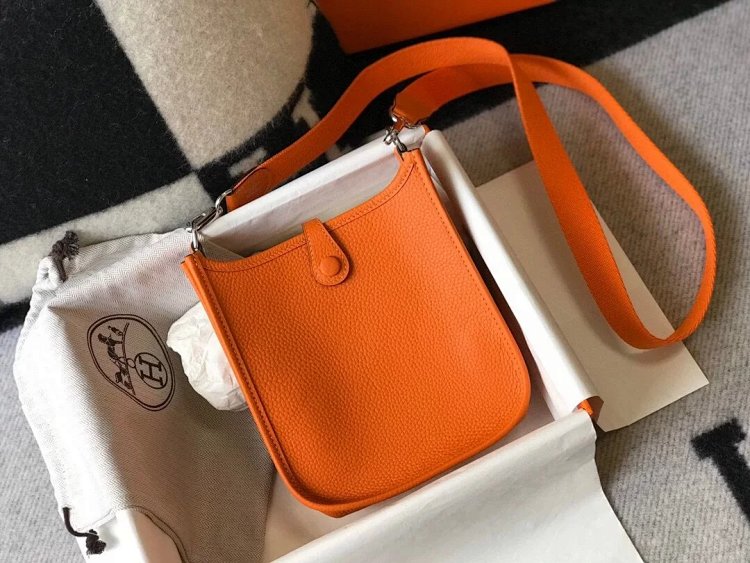 Hermes mini calf leather hollow shoulder crossbody buckle women's bag