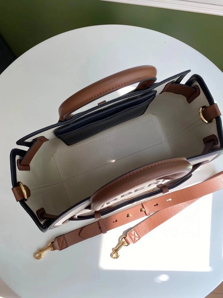 Burberry Belt ladies' large capacity tote bag shoulder bag