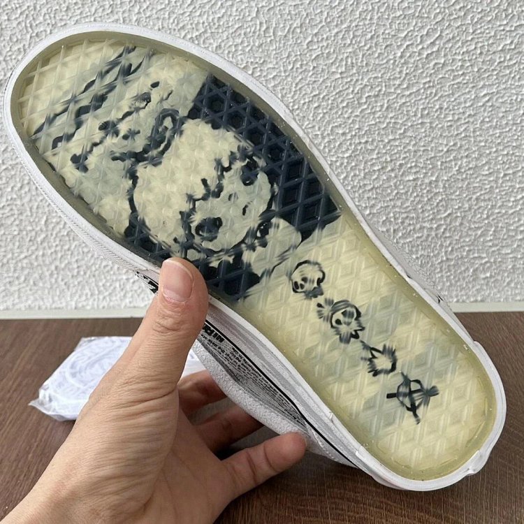 VANS Bubble Matt Ono Co branded Grey White Graffiti Casual Canvas Shoes