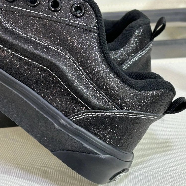VANS  Black Warrior Starry Sky Bread Shoes