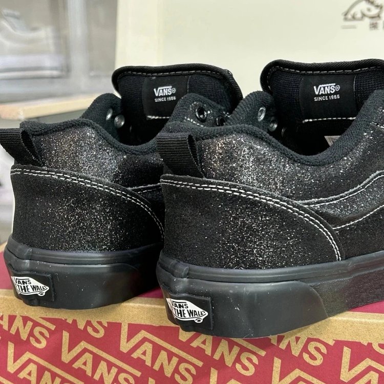 VANS  Black Warrior Starry Sky Bread Shoes