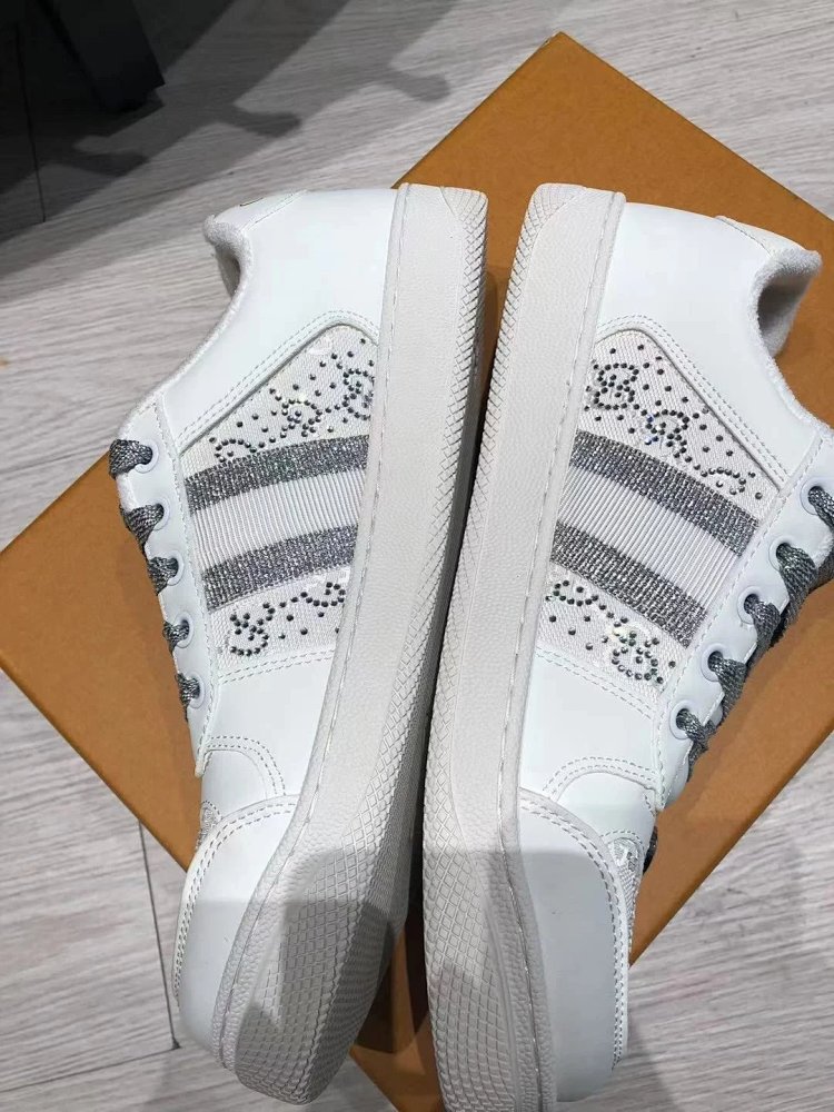 GUCCI dirty shoes, white rhinestone style fashionable board shoes
