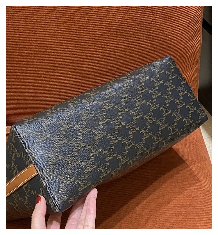Celine Large Capacity Old Flower Mother Pack