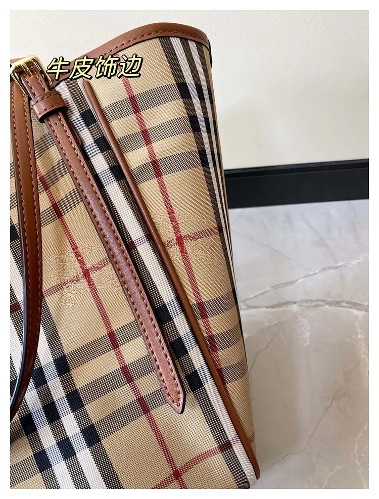Burberry plaid pattern tote bag