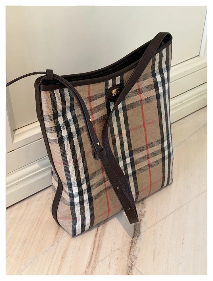 Burberry  Classic British plaid crossbody bag