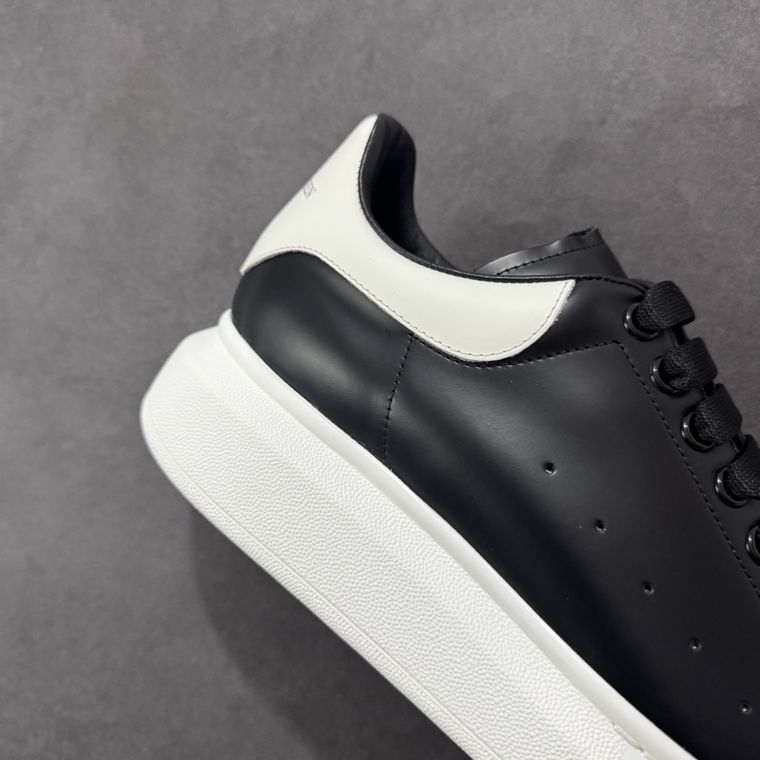 Alexander McQueen Sneaker  SH528139