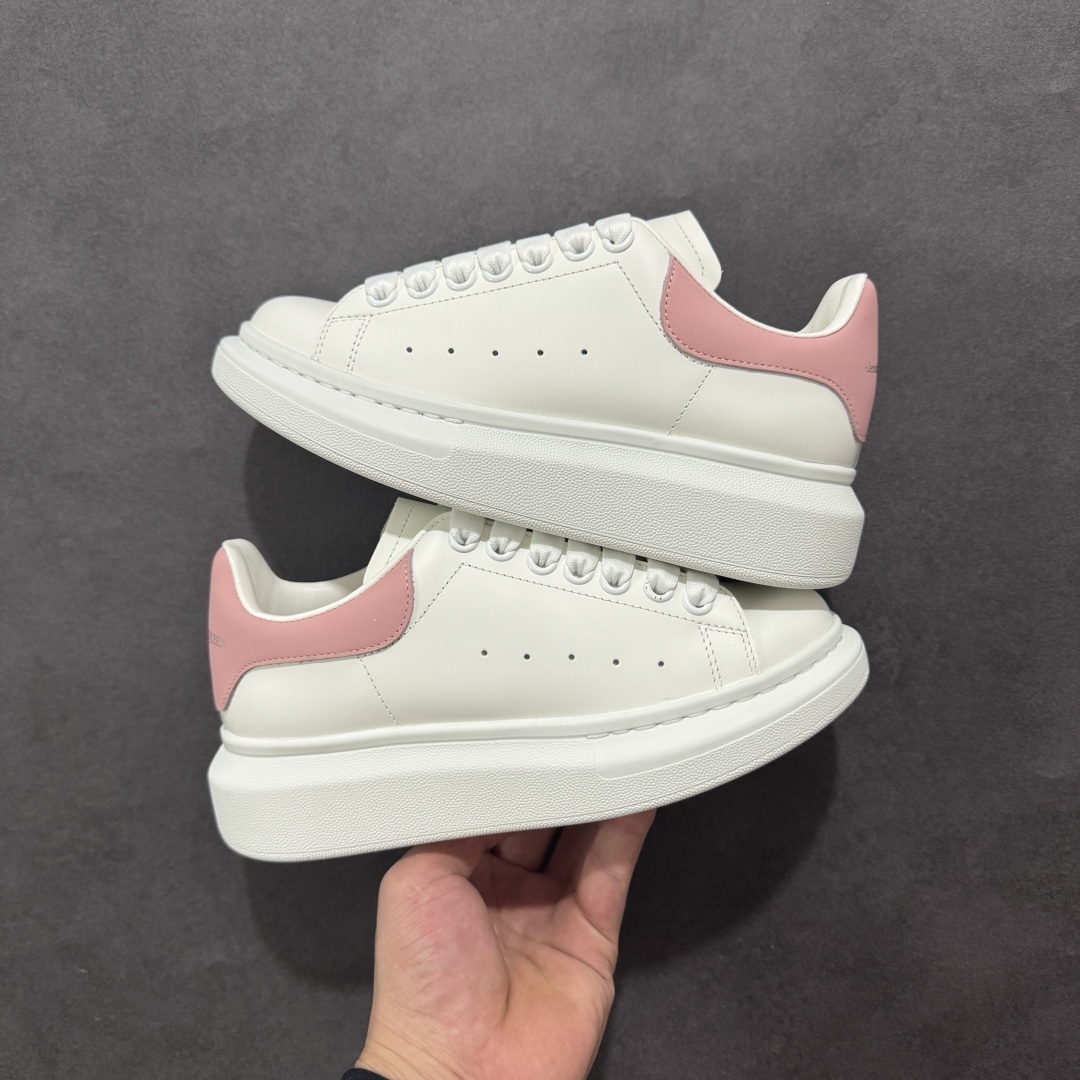  Alexander McQueen S