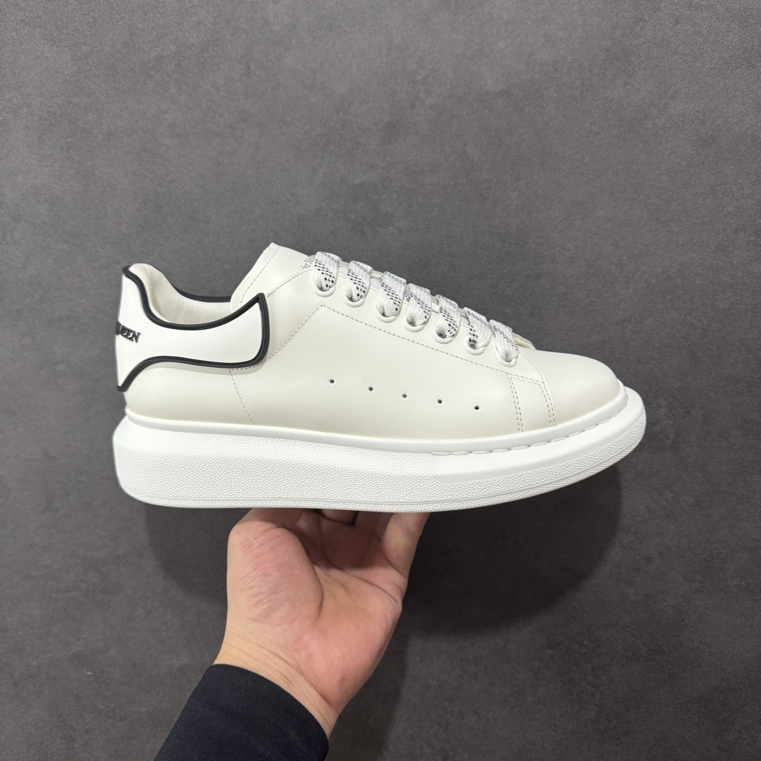 Alexander McQueen Sneaker SH528147