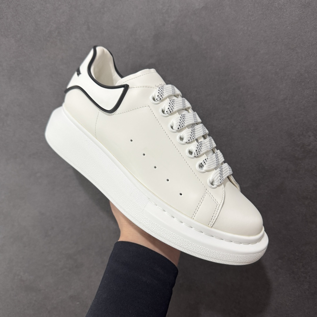 Alexander McQueen Sneaker SH528147