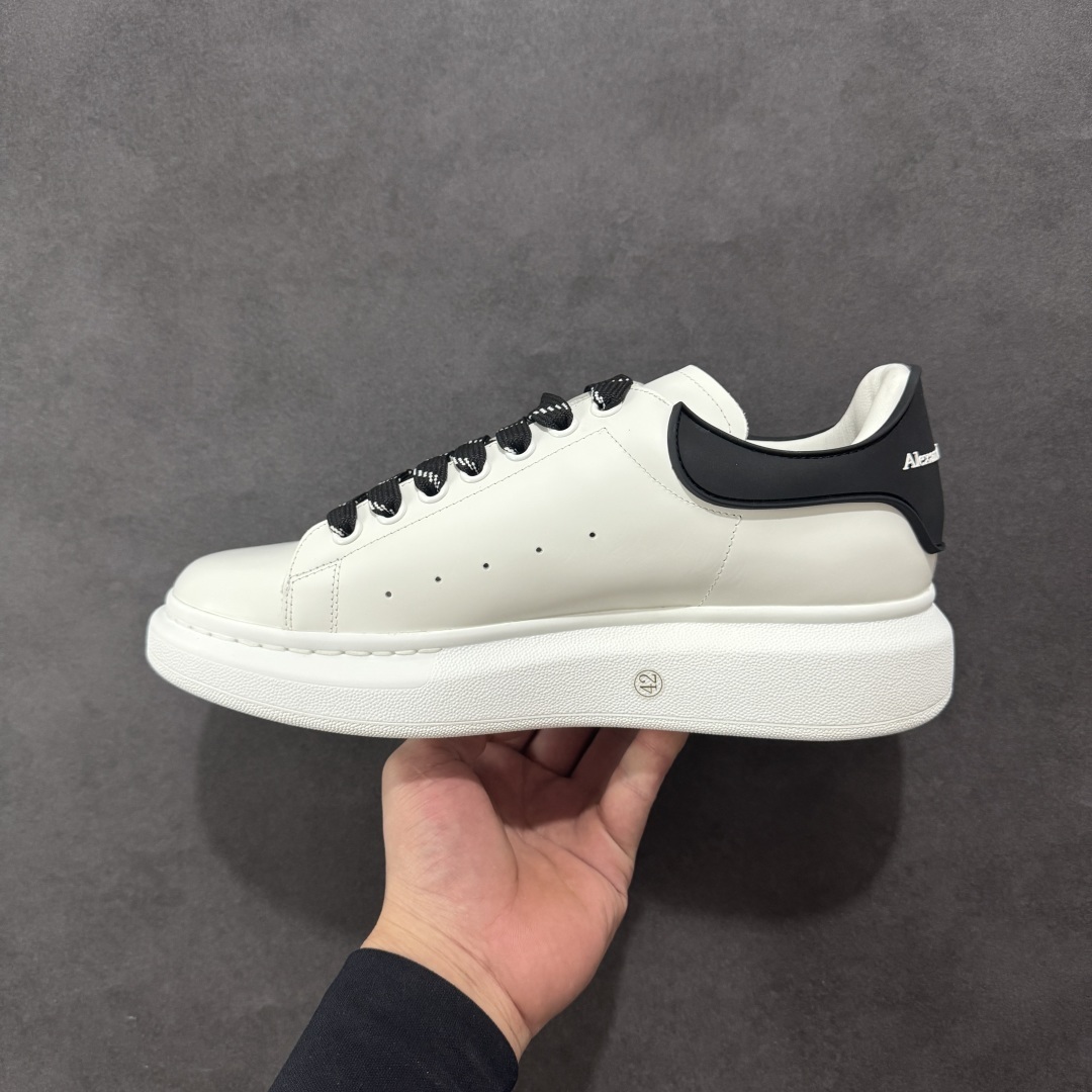 Alexander McQueen Sneaker SH528146