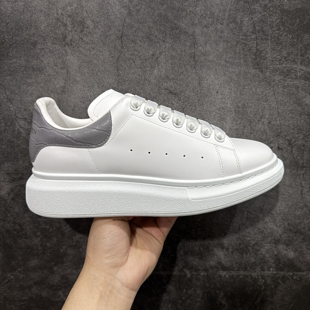 Alexander McQueen Sneaker SH528151