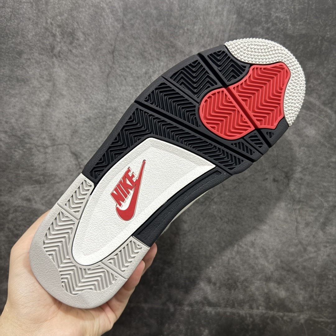 AJ 4 Sneaker  SH528189