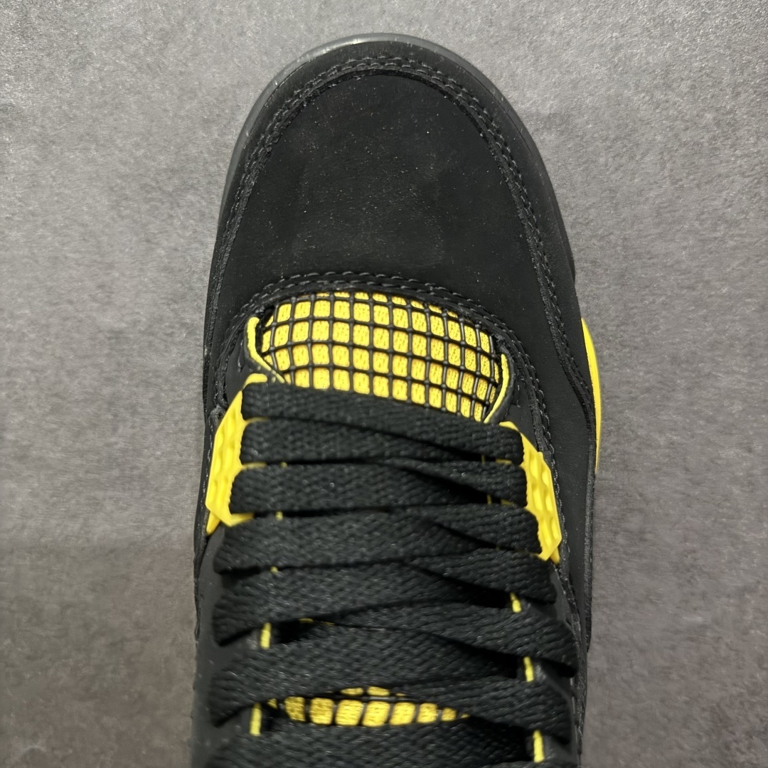 AJ 4 Sneaker  SH528193