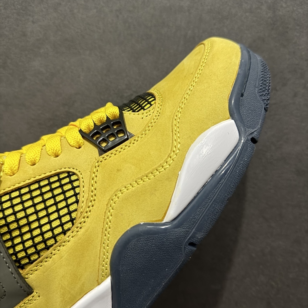 AJ 4 Sneaker  SH528199
