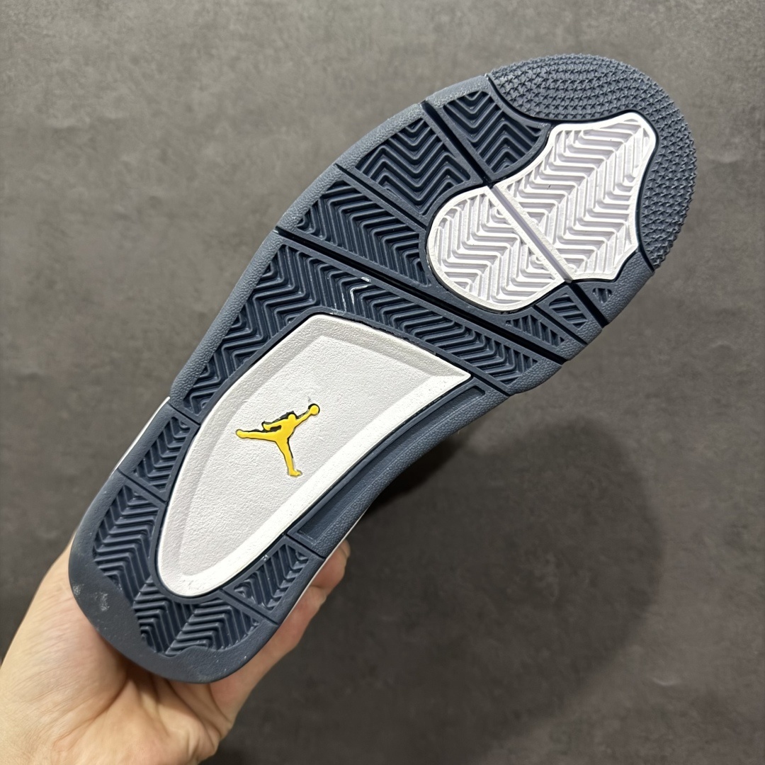 AJ 4 Sneaker  SH528199