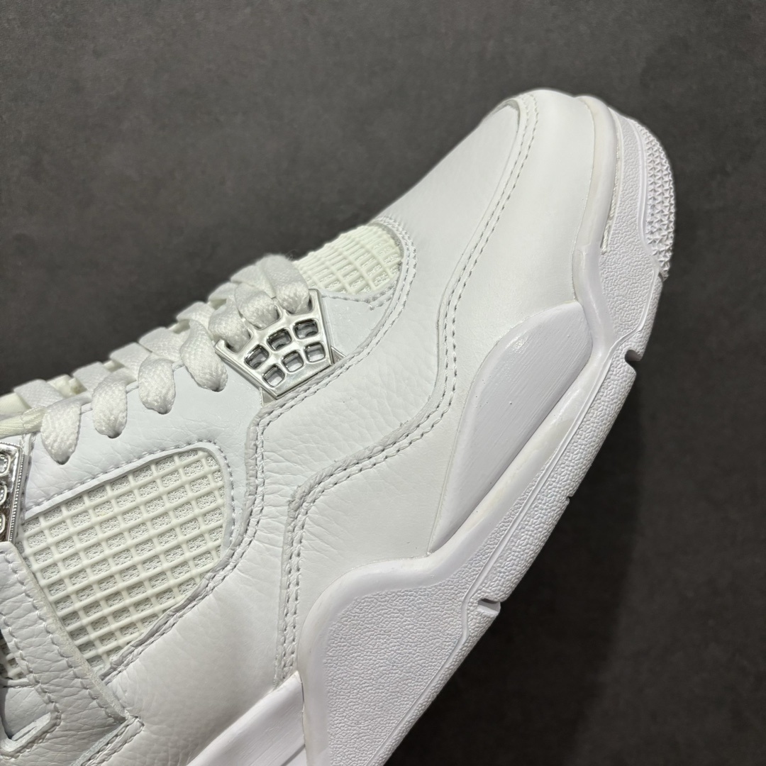  AJ4 Sneaker  SH528207