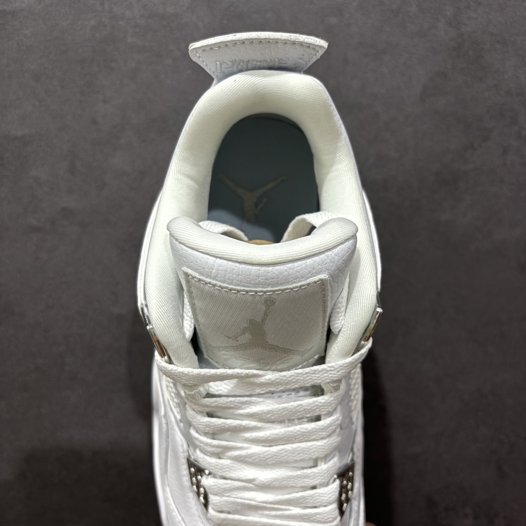  AJ4 Sneaker  SH528207