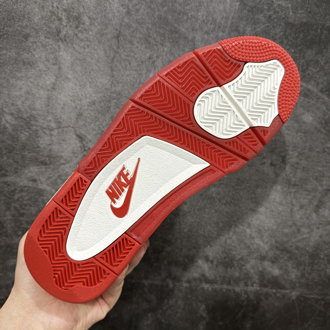  AJ4 Sneaker SH528209