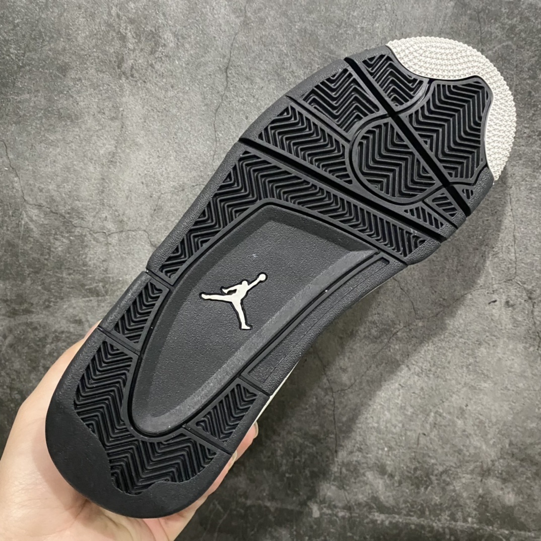  AJ4 Sneaker SH528214