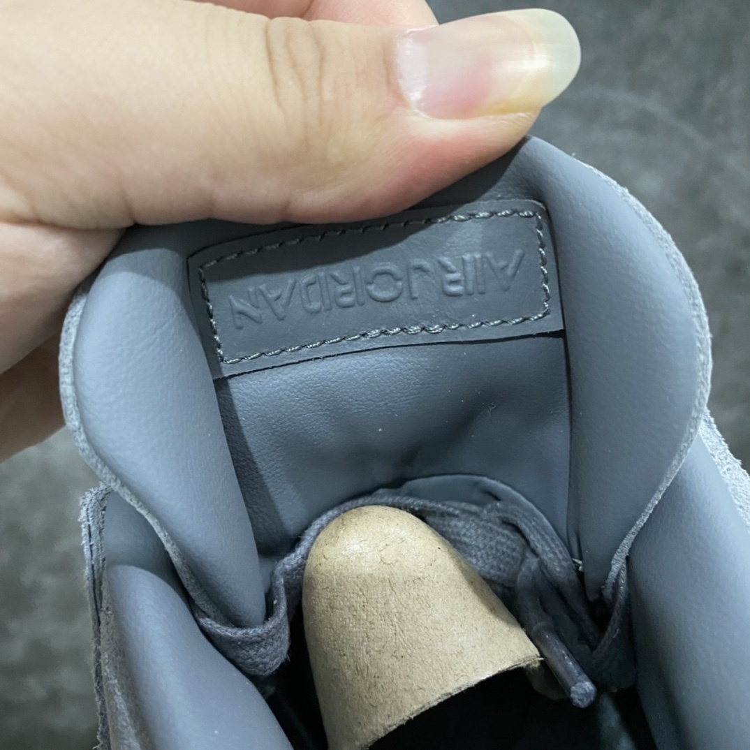AJ4 Sneaker SH528222