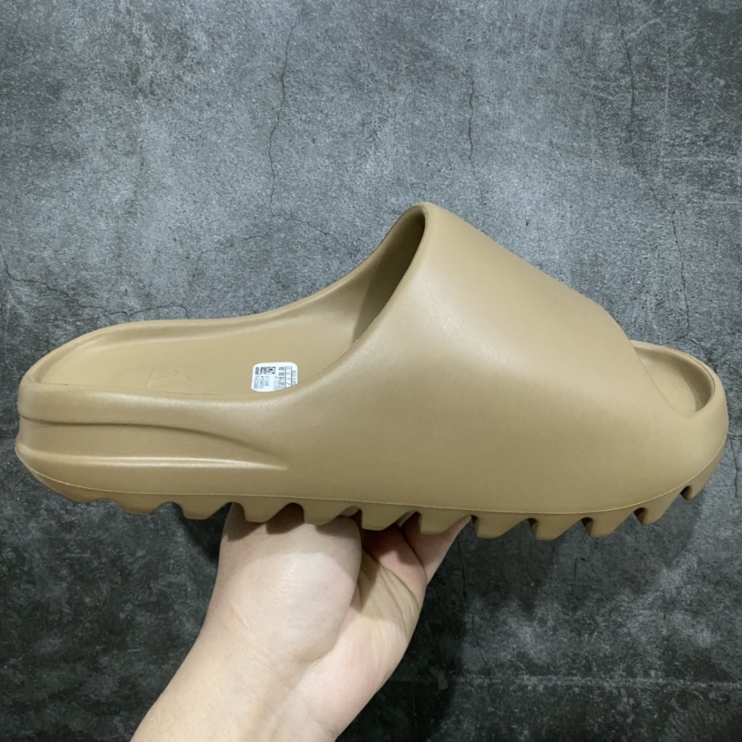 Adidas slippers  T538015
