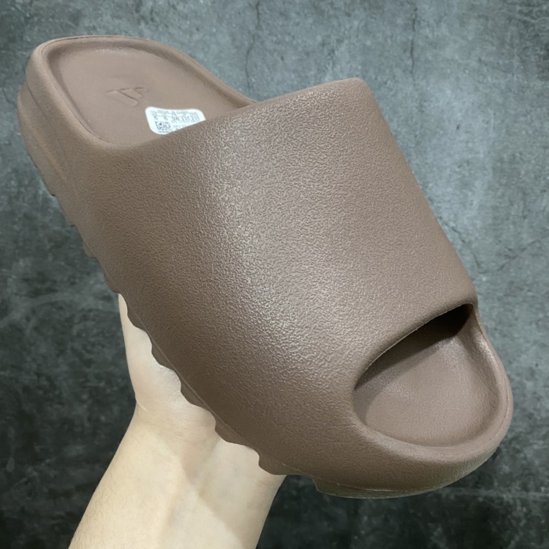 Adidas slippers T538018